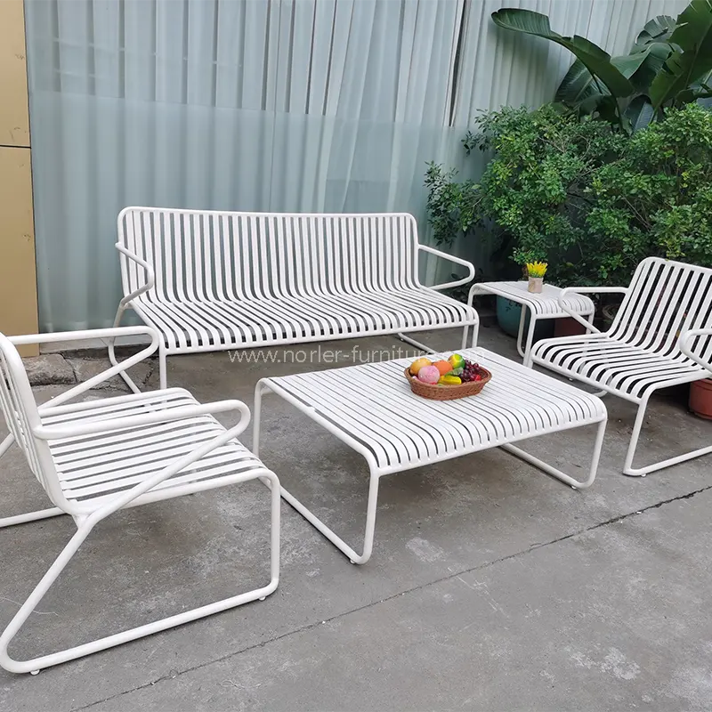 Ali lahko zunanje sedežne garniture pozimi pustimo zunaj? Ali lahko zunanje sedežne garniture pozimi pustimo zunaj?