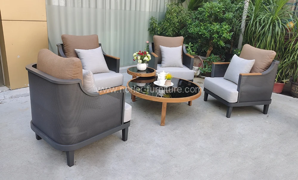 Fashion Outdoor Sofa Aluminum Frame Upholstered Armchair